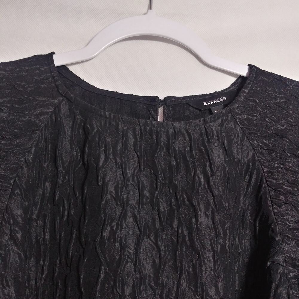 Express Black Textured Jacquard Puff Sleeve Top Dressy Size XS - Picture 5 of 10
